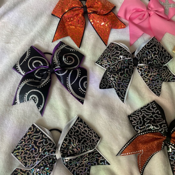Cheer Bows Bundle - Picture 2 of 3